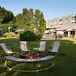 Novotel 4*
