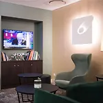 Ξενοδοχείο Novotel 4*
