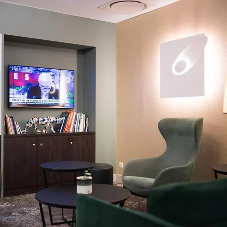 Novotel Hotel 4*