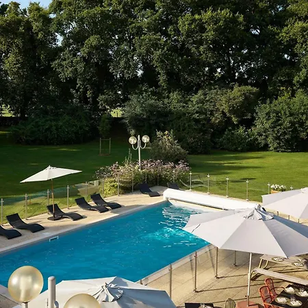 Ξενοδοχείο Novotel 4*