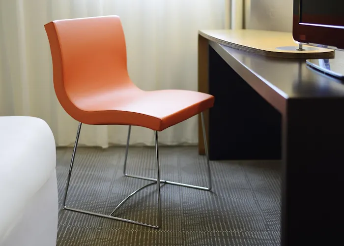 Отель Novotel 4*